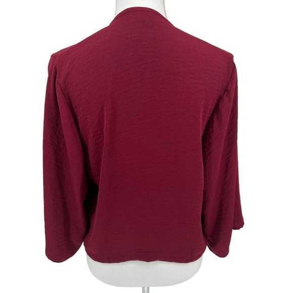 The Impeccable Pig Burgundy Shrug Medium - Picture 3 of 6